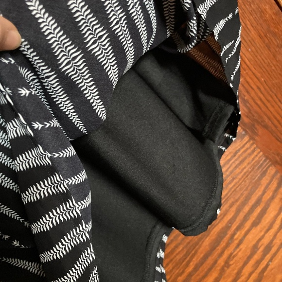 Very J Midi Dress - Picture 7 of 11